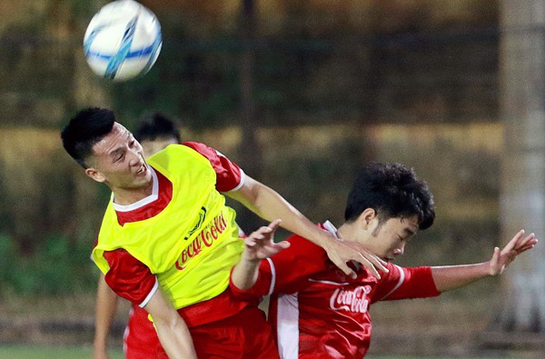 Tập huấn cho AFF Cup 2018: ĐT Việt Nam thắng 2-1 Seoul FC - Ảnh 1.