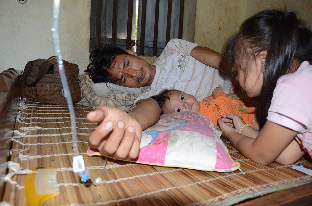 Nghẹn lòng lời khẩn cầu của người mẹ ung thư giai đoạn cuối - Ảnh 10. Nghẹn lòng lời khẩn cầu của người mẹ ung thư giai đoạn cuối - Ảnh 10.