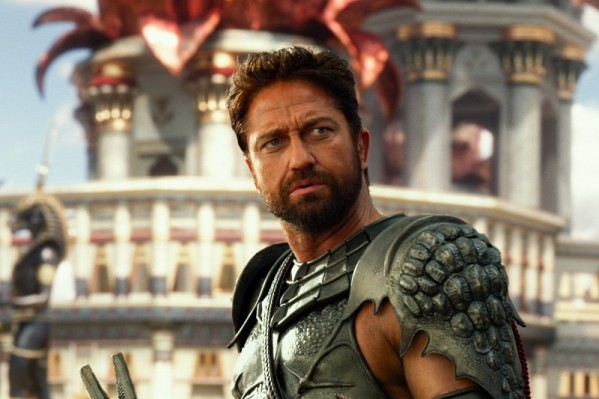 Những pha hành động thót tim của nam tài tử Gerard Butler trên màn ảnh rộng - Ảnh 10.