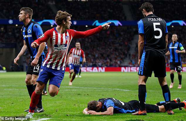 ẢNH: Những khoảnh khắc ấn tượng loạt trận Champions League rạng sáng 4/10 - Ảnh 10. ẢNH: Những khoảnh khắc ấn tượng loạt trận Champions League rạng sáng 4/10 - Ảnh 10.