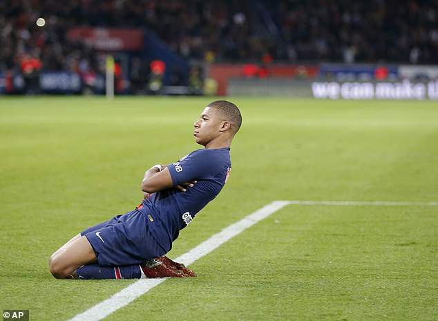 Mbappe tái hiện màn ăn mừng ở World Cup khi ghi 4 bàn trong 13 phút ở Ligue 1 - Ảnh 4.