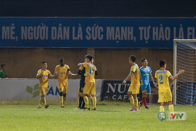 ẢNH: Ngoại binh toả sáng, FLC Thanh Hoá giành ngôi Á quân V.League 2018 - Ảnh 18. ẢNH: Ngoại binh toả sáng, FLC Thanh Hoá giành ngôi Á quân V.League 2018 - Ảnh 18.