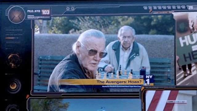 Nhìn lại những vai diễn “cameo” ấn tượng của “cha đẻ” Marvel Stan Lee - Ảnh 5.