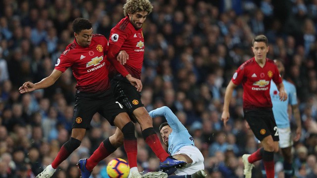  Ai chơi tệ nhất trong trận thua cay đắng của Man Utd? - Ảnh 1.