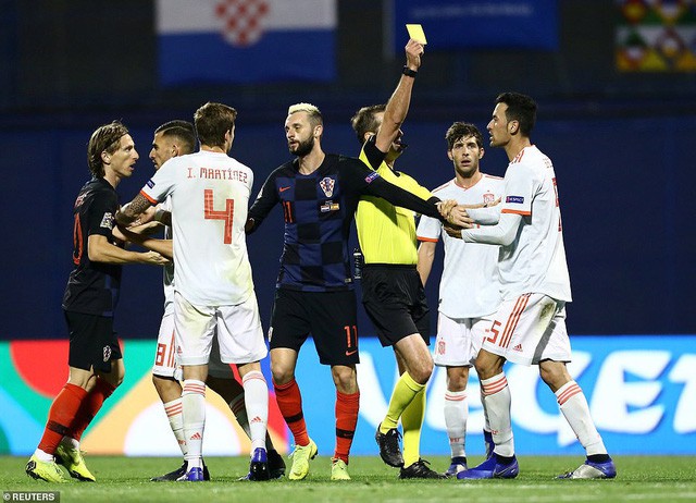 Croatia 3-2 Tây Ban Nha: Chiến thắng nghẹt thở - Ảnh 5. Croatia 3-2 Tây Ban Nha: Chiến thắng nghẹt thở - Ảnh 5.