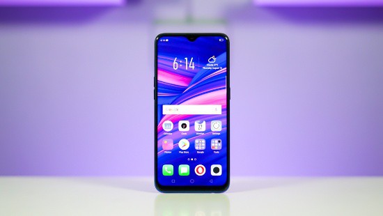 Những điều cần lưu ý khi mua smartphone Oppo F9 - Ảnh 1.