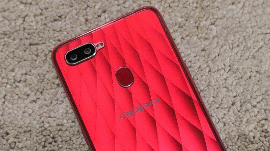 Những điều cần lưu ý khi mua smartphone Oppo F9 - Ảnh 12.