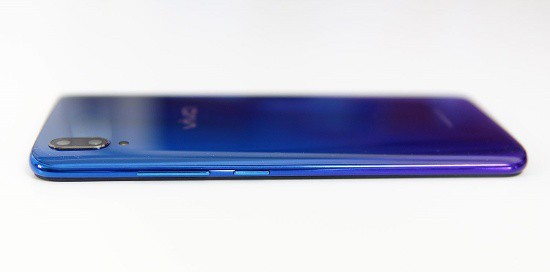 Vivo V11 với công nghệ cảm biến vân tay dưới màn hình có đáng mua? - Ảnh 5.