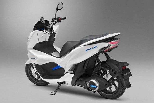 Honda bắt đầu bán xe PCX chạy hoàn toàn bằng điện - Ảnh 6.