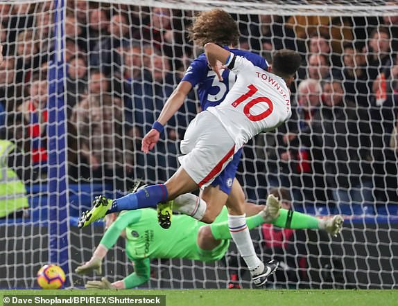 VIDEO Chelsea 3-1 Crystal Palace: Morata lần đầu lập cú đúp - Ảnh 2.