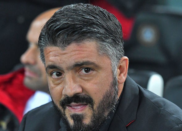 Giáo sư Arsene Wenger  sẽ trở thành HLV trưởng của AC Milan - Ảnh 1.