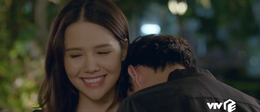 Y&ecirc;u th&igrave; gh&eacute;t th&ocirc;i - Tập 29: Mượn bờ vai của Kim, sếp Nhật Anh bị Du đấm thẳng mặt - Ảnh 3.