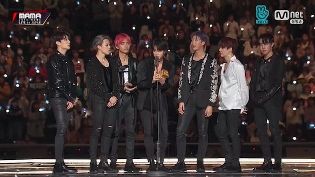 MAMA 2018: BTS lại làm mưa làm gió tại lễ trao giải ở Nhật Bản - Ảnh 1.