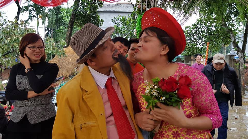 Thanh Hương giăng bẫy c&aacute;c đại gia ch&acirc;n đất - Ảnh 4.