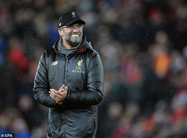 HLV Klopp: Chỉ Man City mới có thể “tự bắn vào chân họ” - Ảnh 1.