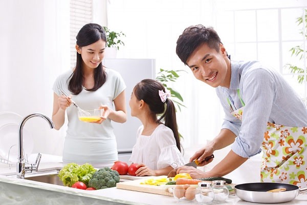 Giao lưu trực tuyến Thế hệ số 10H: Tắt lửa bếp là tắt lửa lòng. - Ảnh 2.