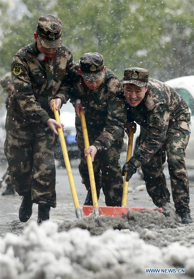 Không chỉ có nước Mỹ, Trung Quốc cũng đang đương đầu với cái lạnh lịch sử - Ảnh 5.