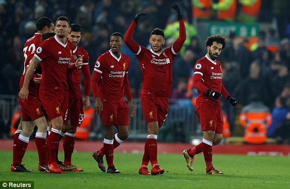 Kết quả bóng đá quốc tế đêm 14/1, rạng sáng 15/1: Liverpool đánh bại Man City, Barcelona tiếp tục chiến thắng - Ảnh 1.