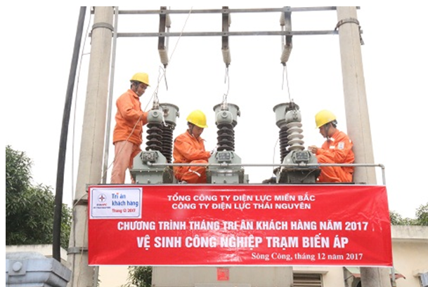 Điện lực Thái Nguyên hoàn thành tốt công tác phục vụ khách hàng - Ảnh 2.