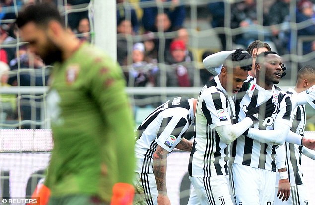 ĐKVĐ Juventus soán ngôi đầu Serie A sau trận derby thành Turin - Ảnh 5.