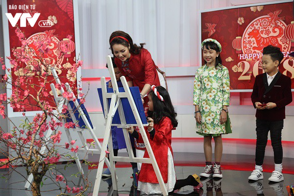Con gái MC Thu Hương xinh như thiên thần - Ảnh 2. Con gái MC Thu Hương xinh như thiên thần - Ảnh 2.