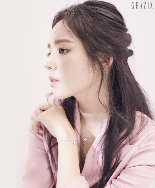 Han Ga In đẹp không góc chết trong loạt ảnh mới - Ảnh 8.