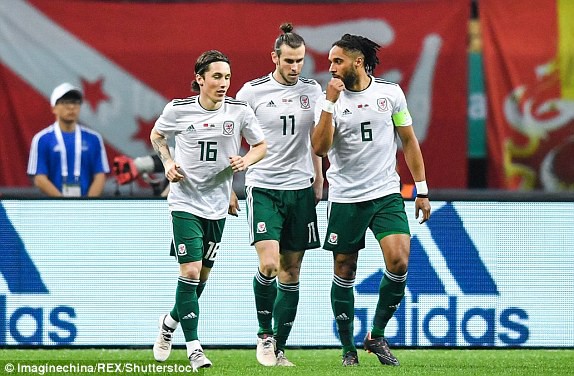 Lập hat-trick vào lưới ĐT Trung Quốc, Gareth Bale đi vào lịch sử bóng đá Xứ Wales - Ảnh 3.