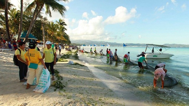 Thiên đường biển đảo Boracay có thể đóng cửa từ 26/4 - Ảnh 1.