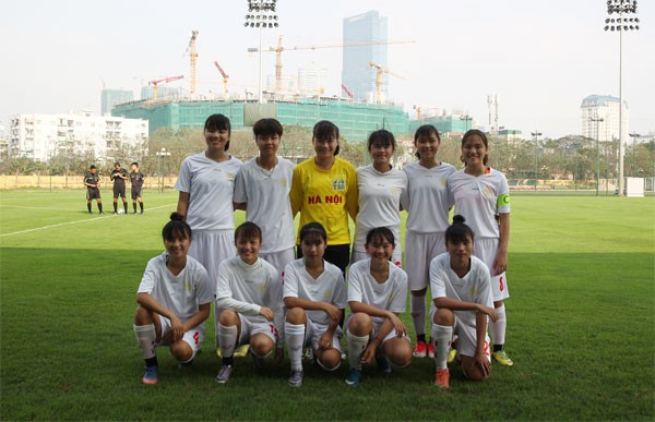 Đội dự tuyển nữ trẻ QG đá giao hữu với U16 nữ Hà Nội hưởng ứng ngày hội bóng đá nữ AFC - Ảnh 3. Đội dự tuyển nữ trẻ QG đá giao hữu với U16 nữ Hà Nội hưởng ứng ngày hội bóng đá nữ AFC - Ảnh 3.