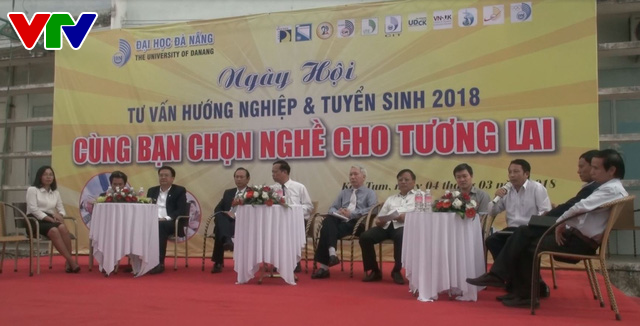 Ngày hội tư vấn tuyển sinh tại các tỉnh miền Trung - Tây Nguyên - Ảnh 1.