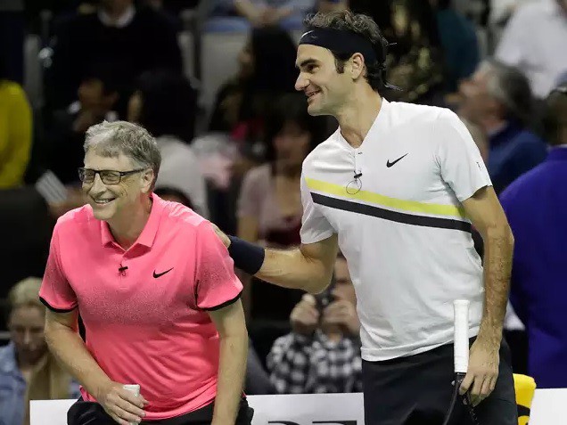 Roger Federer - Bill Gates đánh đôi gây quỹ từ thiện - Ảnh 4.