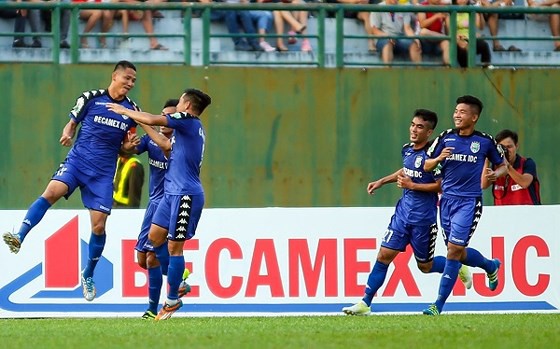 Vòng 5 Nuti Café V.League 2018 và những điều đầu tiên - Ảnh 1.