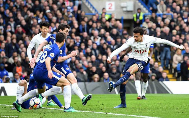 ĐHTB vòng 32 Ngoại hạng Anh: Tottenham thống trị sau đại thắng Chelsea - Ảnh 2.