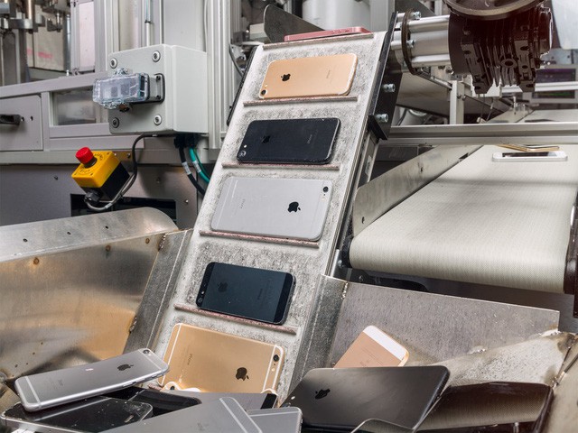 Apple ra mắt robot phá iPhone thế hệ mới - Ảnh 2.