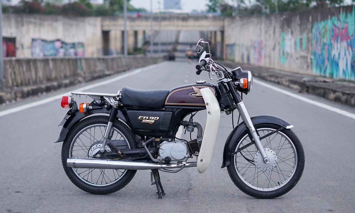 Anh Hoàng ！ Hoàng tử đen” Honda Benly CD90 - Hàng hiếm của tay chơi Hà thành