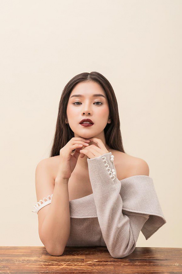 Bất ngờ trước bộ ảnh gợi cảm của Hoàng Yến Chibi - Ảnh 4. Bất ngờ trước bộ ảnh gợi cảm của Hoàng Yến Chibi - Ảnh 4.