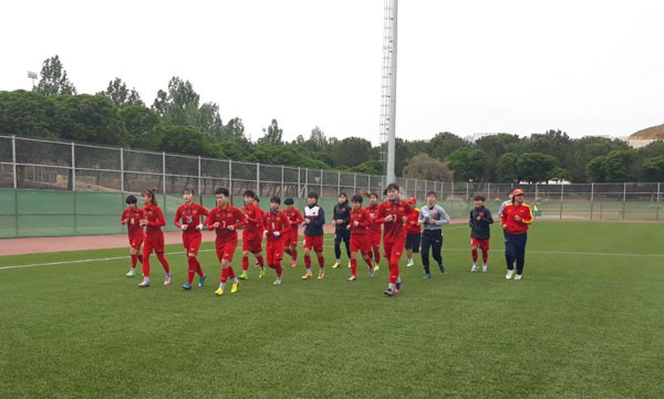 HLV Mai Đức Chung: “Chúng ta sẽ làm tốt vì chúng ta đã có một nền tảng thể lực tương đối tốt” - Ảnh 2. HLV Mai Đức Chung: “Chúng ta sẽ làm tốt vì chúng ta đã có một nền tảng thể lực tương đối tốt” - Ảnh 2.