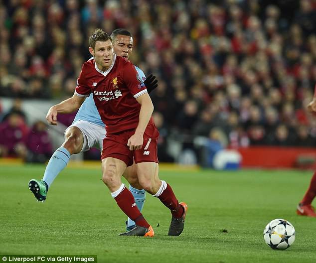 Những điểm nhấn loạt trận Champions League rạng sáng ngày 5/4: Vua kiến tạo Milner - Ảnh 4.