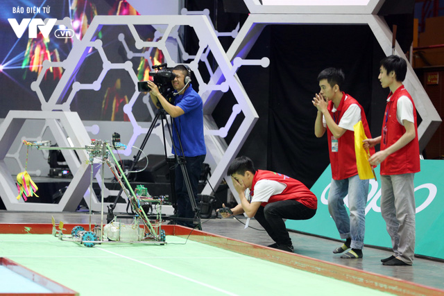 5-1523000960457100676675 5-1523000960457100676675