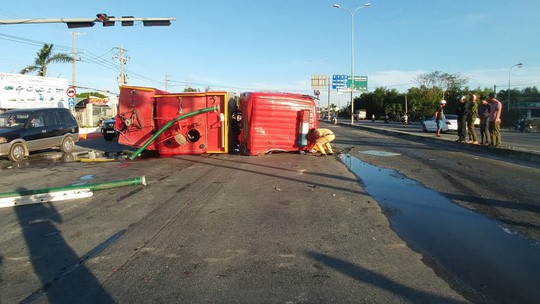 Bà Rịa-Vũng Tàu: Xe cứu hỏa gây tai nạn liên hoàn trên QL 51 - Ảnh 5.