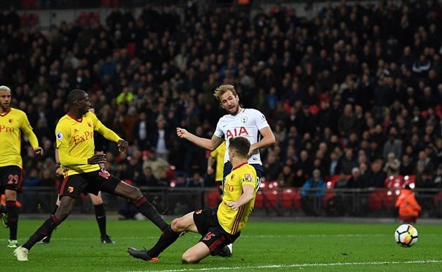 Tottenham 2-0 Watford, Gà Trống bám sát Liverpool - Ảnh 2.