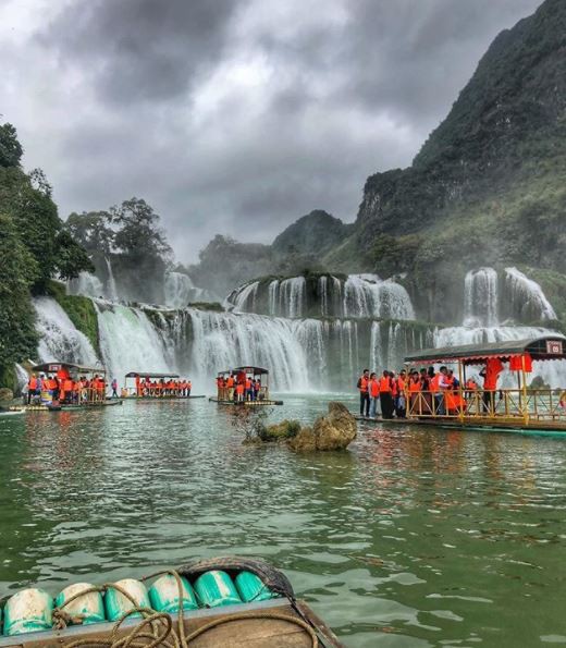 Chiêm ngưỡng vẻ đẹp nghẹt thở của thác nước đẹp nhất Việt Nam - Ảnh 9.