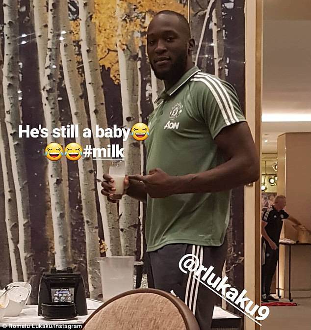 Lukaku vẫn là một “cậu bé” - Ảnh 1.