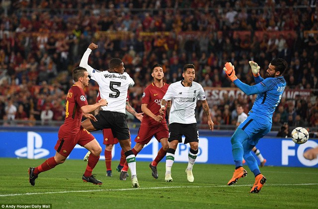 AS Roma - Liverpool: Thảm họa hàng thủ trong trận đấu 6 bàn thắng - Ảnh 3.