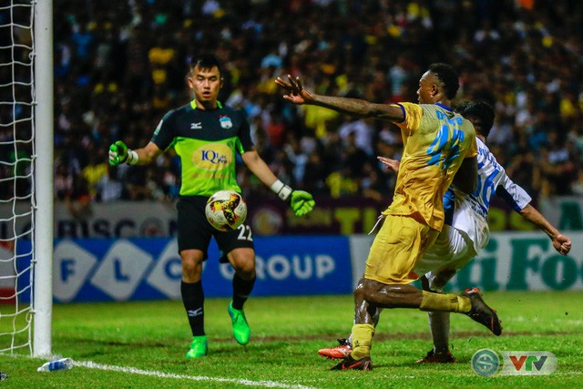 Ảnh: Công Phượng vụt sáng, HAGL bước lên top 4 V.League - Ảnh 19.