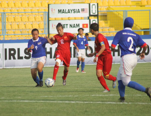 Thắng Malaysia, U16 nữ Việt Nam tiến vào bán kết giải U16 nữ ĐNA 2018 - Ảnh 4.