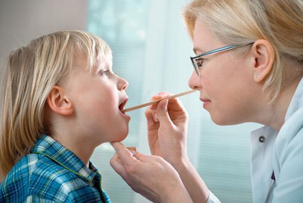 Viêm phế quản ở trẻ và những điều mẹ cần biết - Ảnh 2. Viêm phế quản ở trẻ và những điều mẹ cần biết - Ảnh 2.