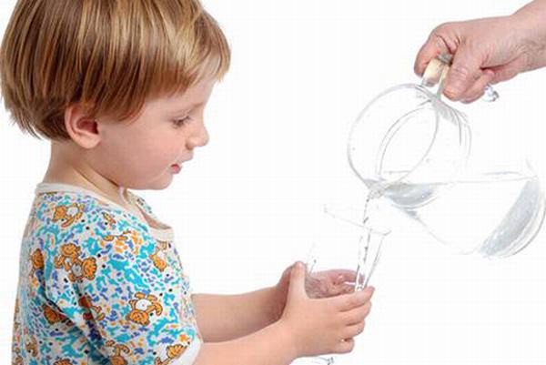 Viêm phế quản ở trẻ và những điều mẹ cần biết - Ảnh 1. Viêm phế quản ở trẻ và những điều mẹ cần biết - Ảnh 1.