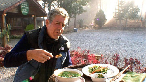 Những hình ảnh đáng nhớ về siêu đầu bếp Anthony Bourdain tại Việt Nam - Ảnh 7.