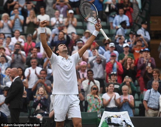 Federer, Nadal và Djokovic cùng tiến vào tứ kết Wimbledon 2018 - Ảnh 3.